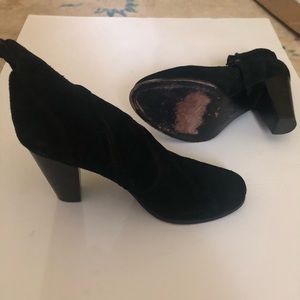 joie Booties  black suede